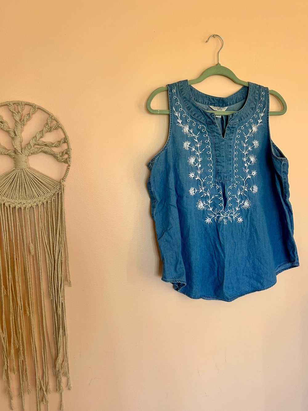 Western Embroidered Tank Top